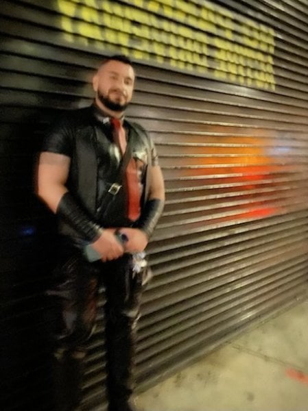 DanHuntexxx performs massage in Manhattan, NY - 445792