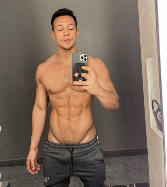 Marcosfitness performs massage in West Hollywood, CA - 526212