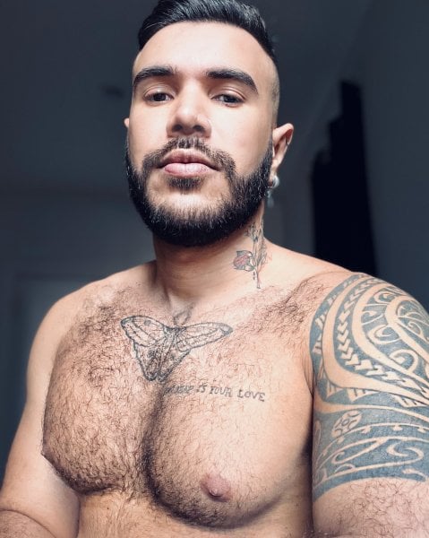 LatinBrian performs massage in Manhattan, NY - 538500