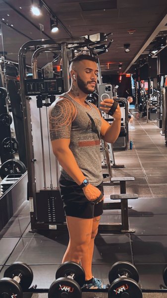 LatinBrian performs massage in Manhattan, NY - 538506