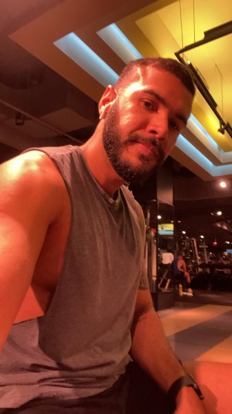 LatinBrian performs massage in Manhattan, NY - 538503