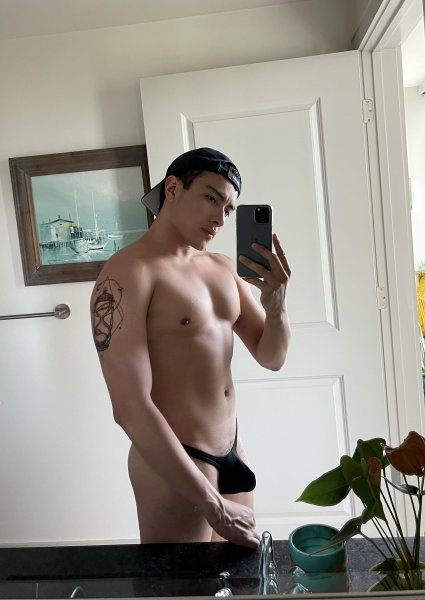 santiagoedu performs massage in Atlanta, GA - 558120