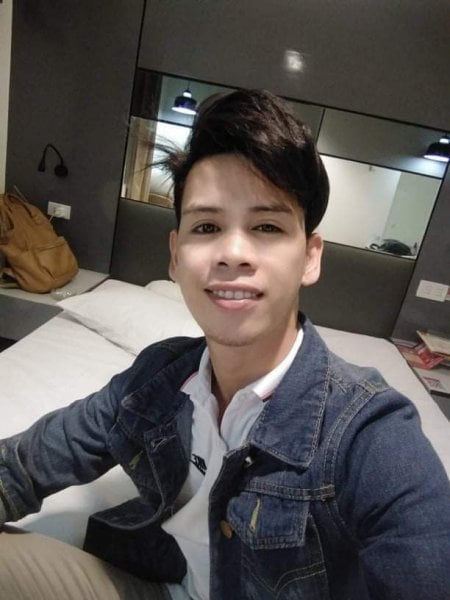 Masseur_ken performs massage in Manila, Philippines - 616503