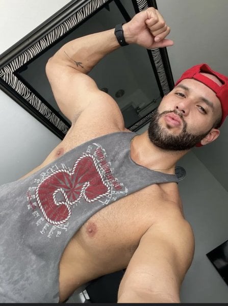 Thiagoxxx performs massage in Orlando, FL - 617799