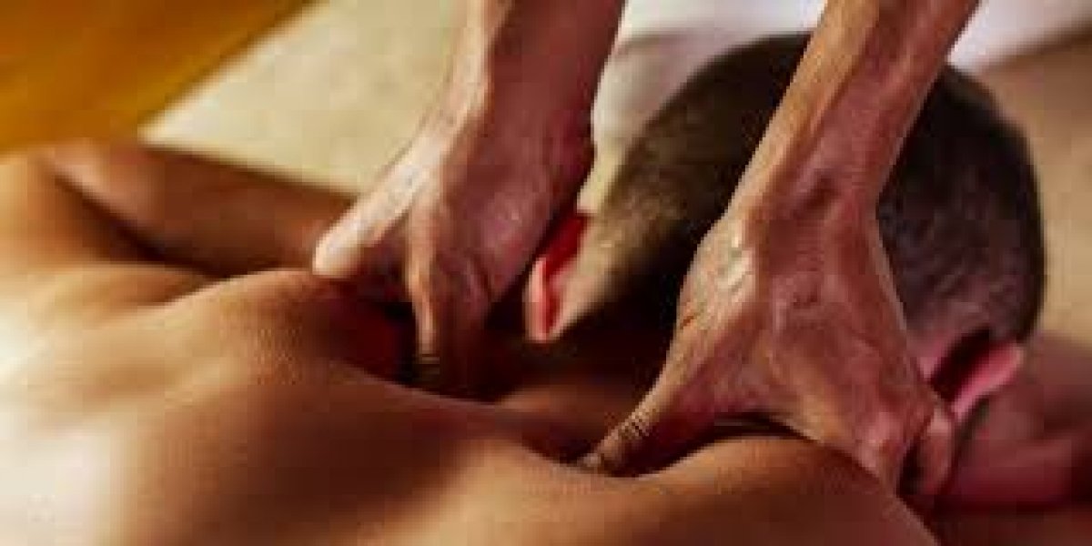 Leenmassage performs massage in Vancouver, British Columbia - 639229