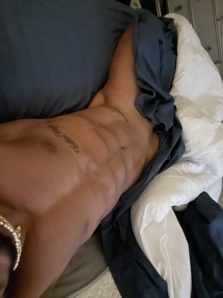 christianomas performs massage in Newark, NJ - 651421