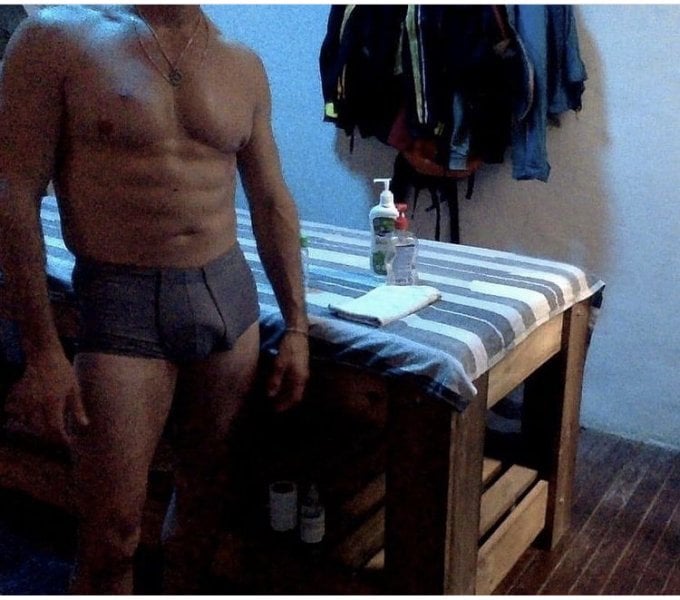 Pabloxx performs massage in Buenos Aires, Argentina - 643744