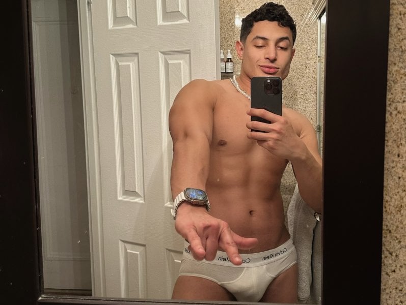 ZaynXXX performs massage in Manhattan, NY - 678041