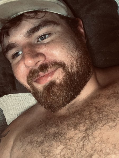 Reddybearcub performs massage in San Antonio, TX - 662028