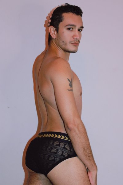 MisterMasseur performs massage in Miami, FL - 695658