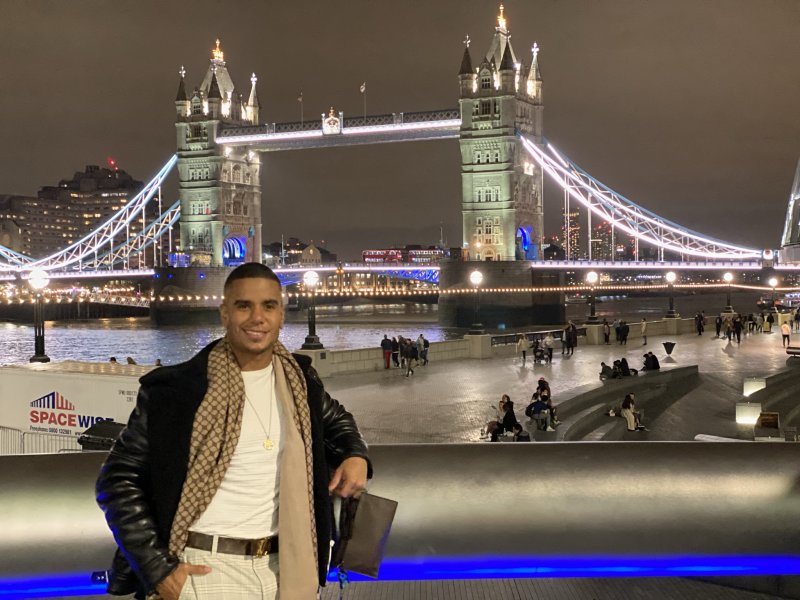 FernandoFerraz performs massage in London, United Kingdom - 687707