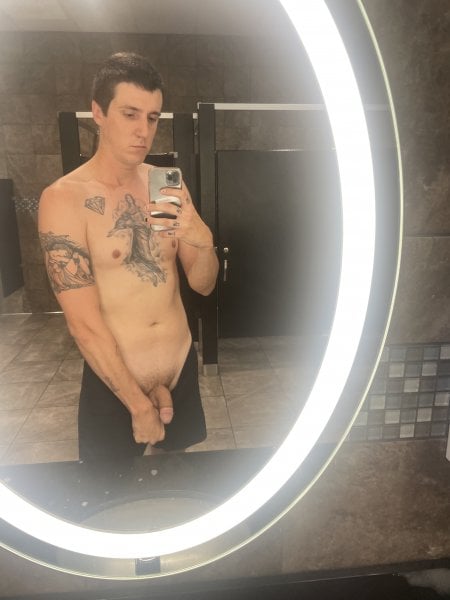 chrisxxxwrld performs massage in Los Angeles, CA - 697405