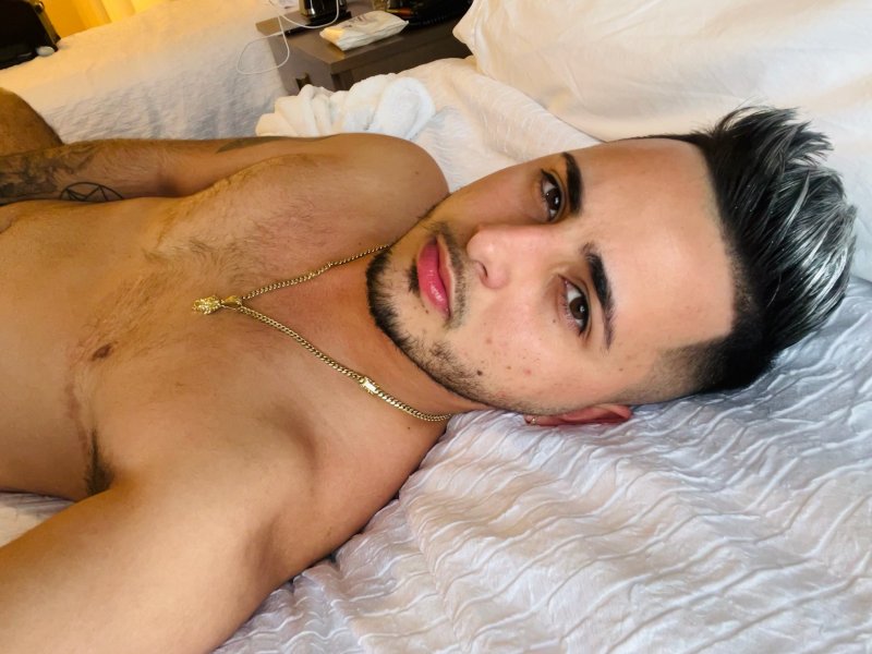 TRANSMANLATINO performs massage in Houston, TX - 711296