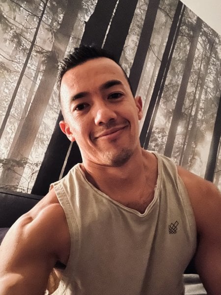 CallMeMario performs massage in Austin, TX - 714737