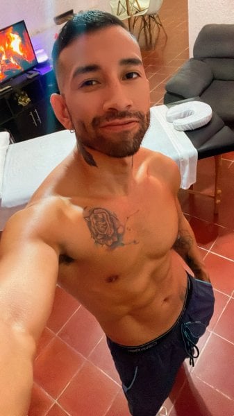 RodolfoZen performs massage in Puerto Vallarta, Mexico - 723168