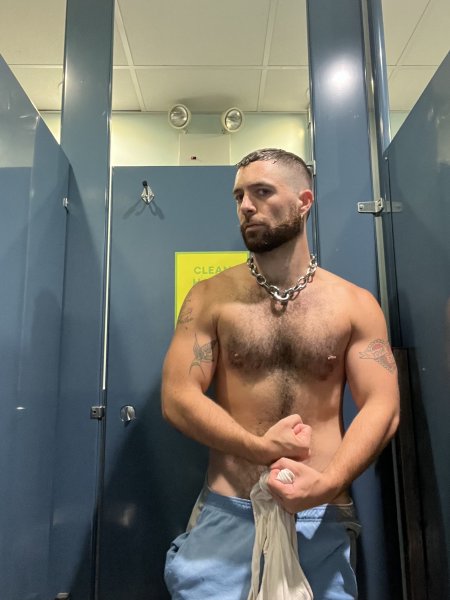 olivervalentine performs massage in New York City, NY - 760994