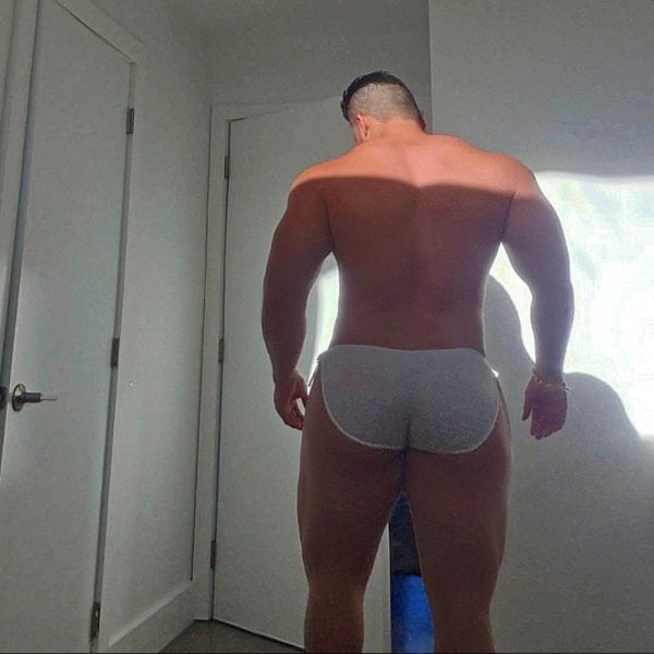 Andrewcolombia performs massage in New Haven, CT - 749070