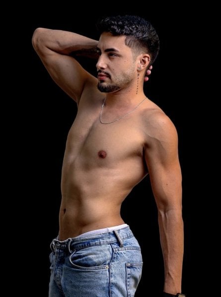 Latino_dan performs massage in San Diego, CA - 792727