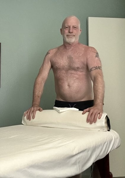 MassageByMike performs massage in Los Angeles, CA - 774442