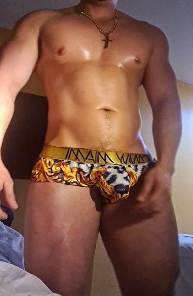 Andrewcolombia performs massage in New Haven, CT - 785986