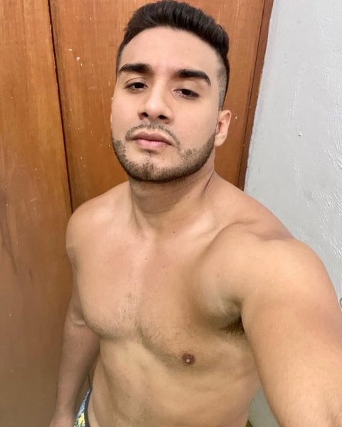 Misterdavid performs massage in Bronx, NY - 821370