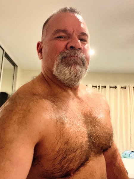 HanksMasssage performs massage in Long Beach, CA - 819228