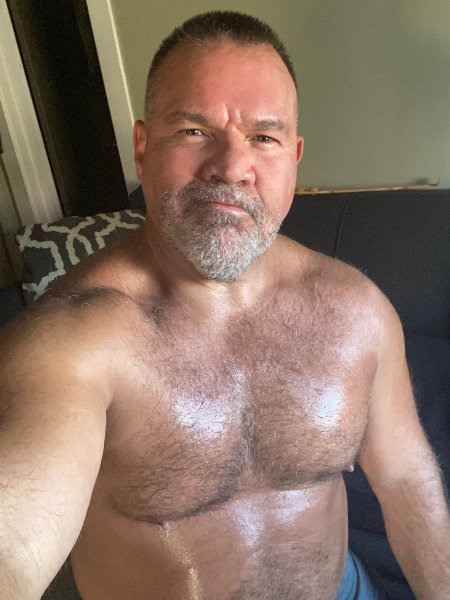 HanksMasssage performs massage in Long Beach, CA - 819229