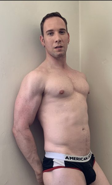 Troyforever performs massage in West Hollywood, CA - 825059