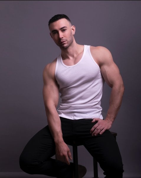 StudFR performs massage in New York City, NY - 857182