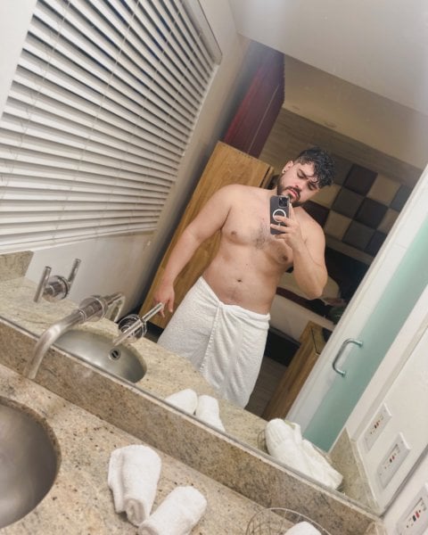 Alexlujan performs massage in Dallas, TX - 840857