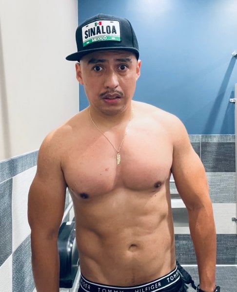 Latinboyvalley performs massage in New York City, NY - 871724