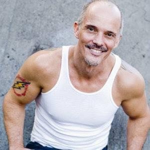 Stephenblack performs massage in Palm Springs, CA - 881347