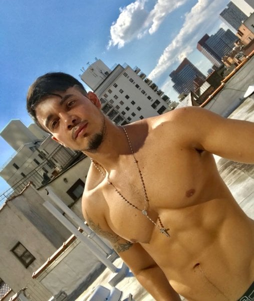 LeoNYC performs massage in New York City, NY - 898144