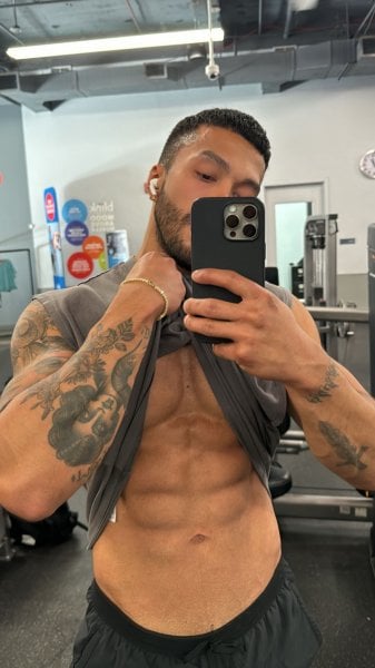 Alex_mass performs massage in New York City, NY - 912323