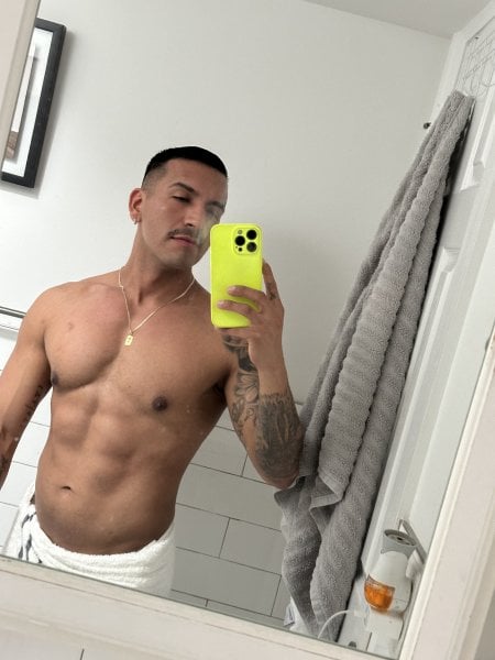 Patrick_rev performs massage in Newark, NJ - 897893