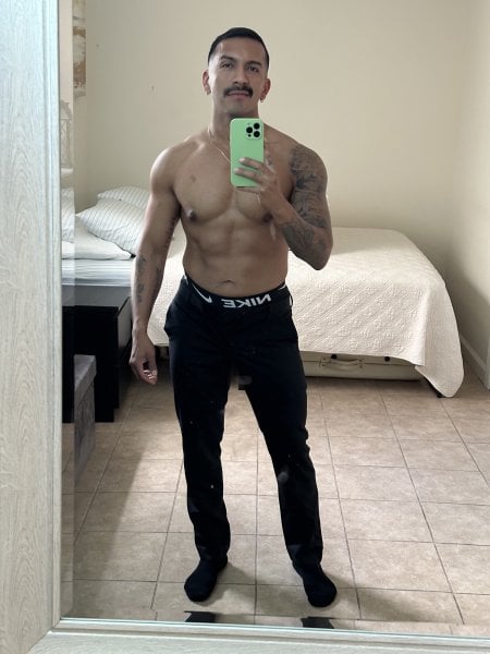 Patrick_rev performs massage in Newark, NJ - 909156