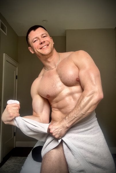 Michael_fit performs massage in New York City, NY - 878386