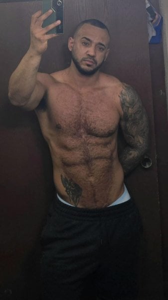 PabloMass performs massage in Miami, FL - 887504