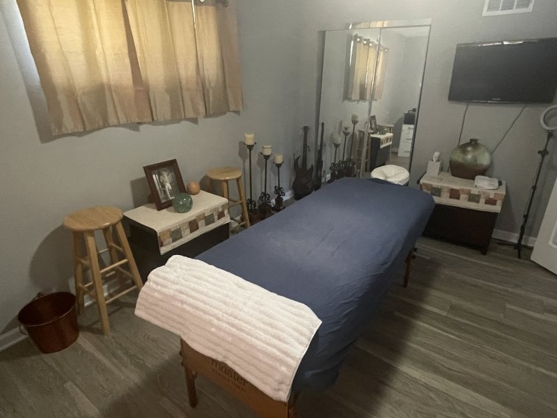 JaeScott performs massage in Atlanta, GA - 890563