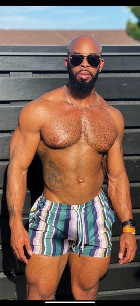 AdonisMassuer performs massage in West Hollywood, CA - 880509