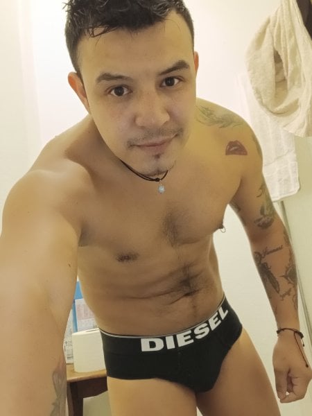 Jair performs massage in San Francisco, CA - 895971