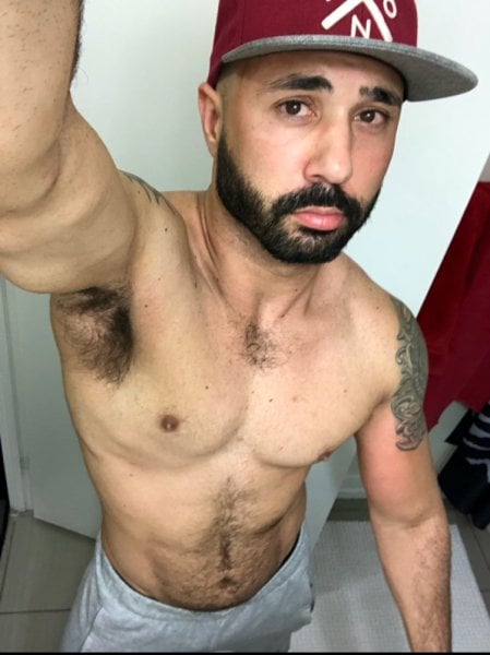 ADAMHUNTERXXX performs massage in Montreal, Quebec - 901102