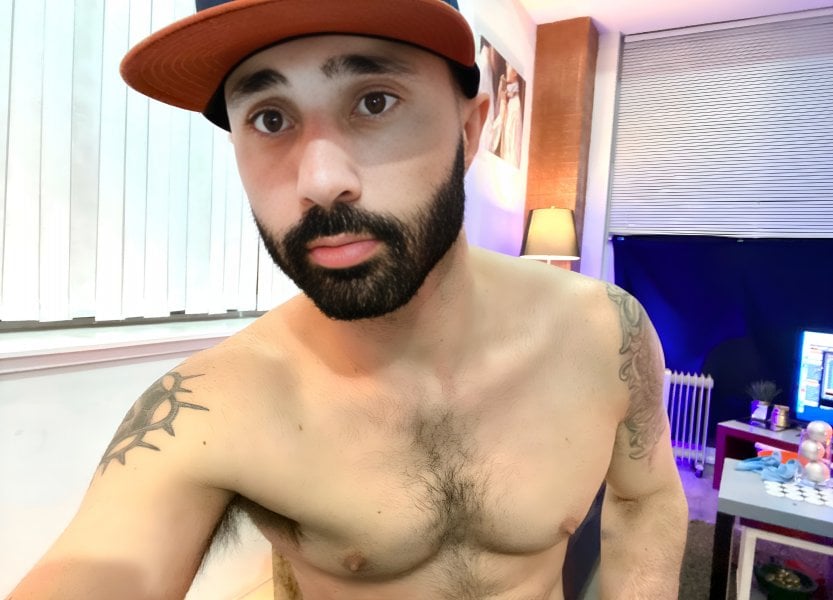 ADAMHUNTERXXX performs massage in Montreal, Quebec - 907178