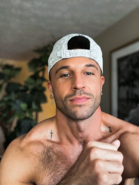 JakeAllenP performs massage in Akron, OH - 901984