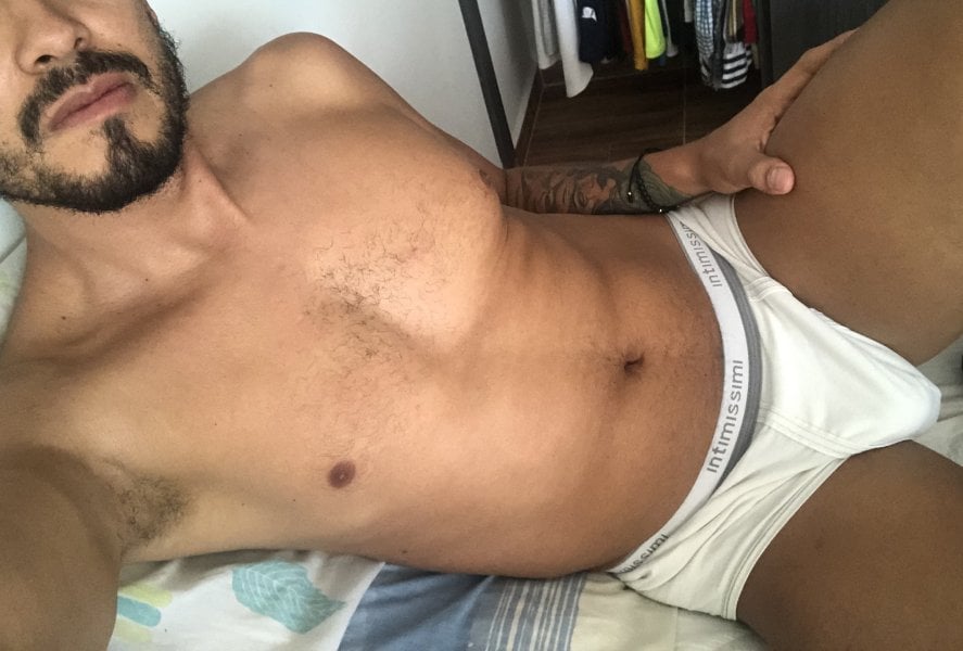 Juancapaisa performs massage in New York City, NY - 910089