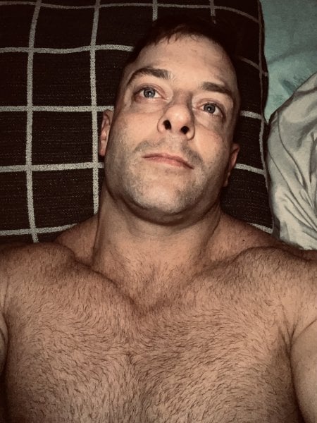 MeltwithMichael performs massage in Waterbury, CT - 909380