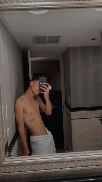 JESUSLATINBOY performs massage in Washington, DC - 911587