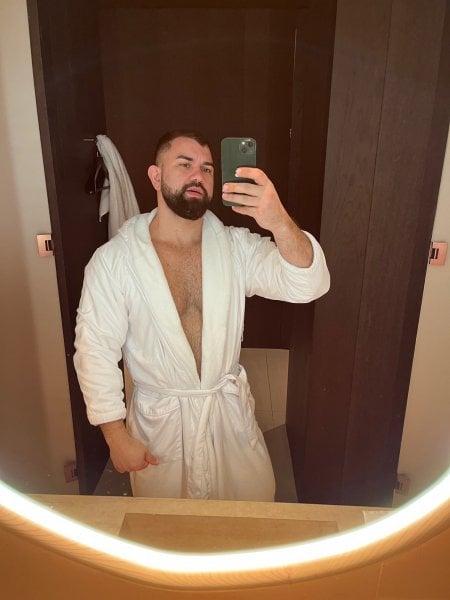 JJuanMacho performs massage in Madrid, Spain - 904657