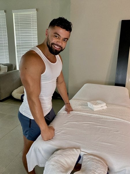 AndresV performs massage in St. Petersburg, FL - 947111