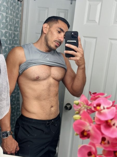 Mike_XL performs massage in North Bergen, NJ - 917041